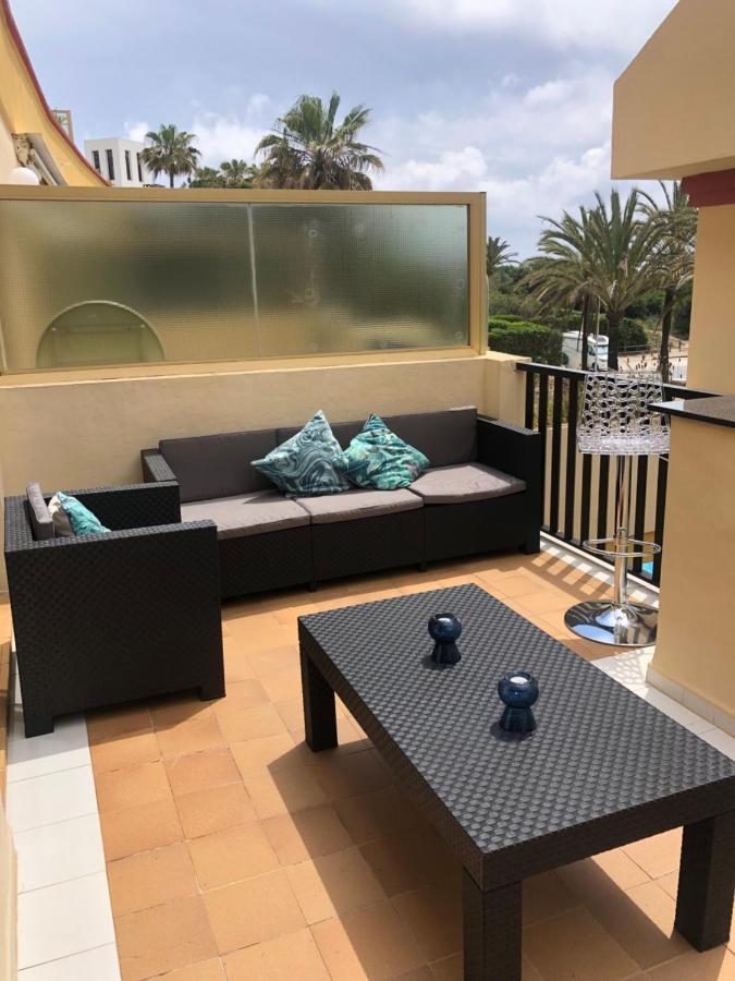 Beachfront Apartment - Sea Views - Marbella Eksteriør bilde